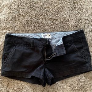 American Eagle stretch black shortie shorts